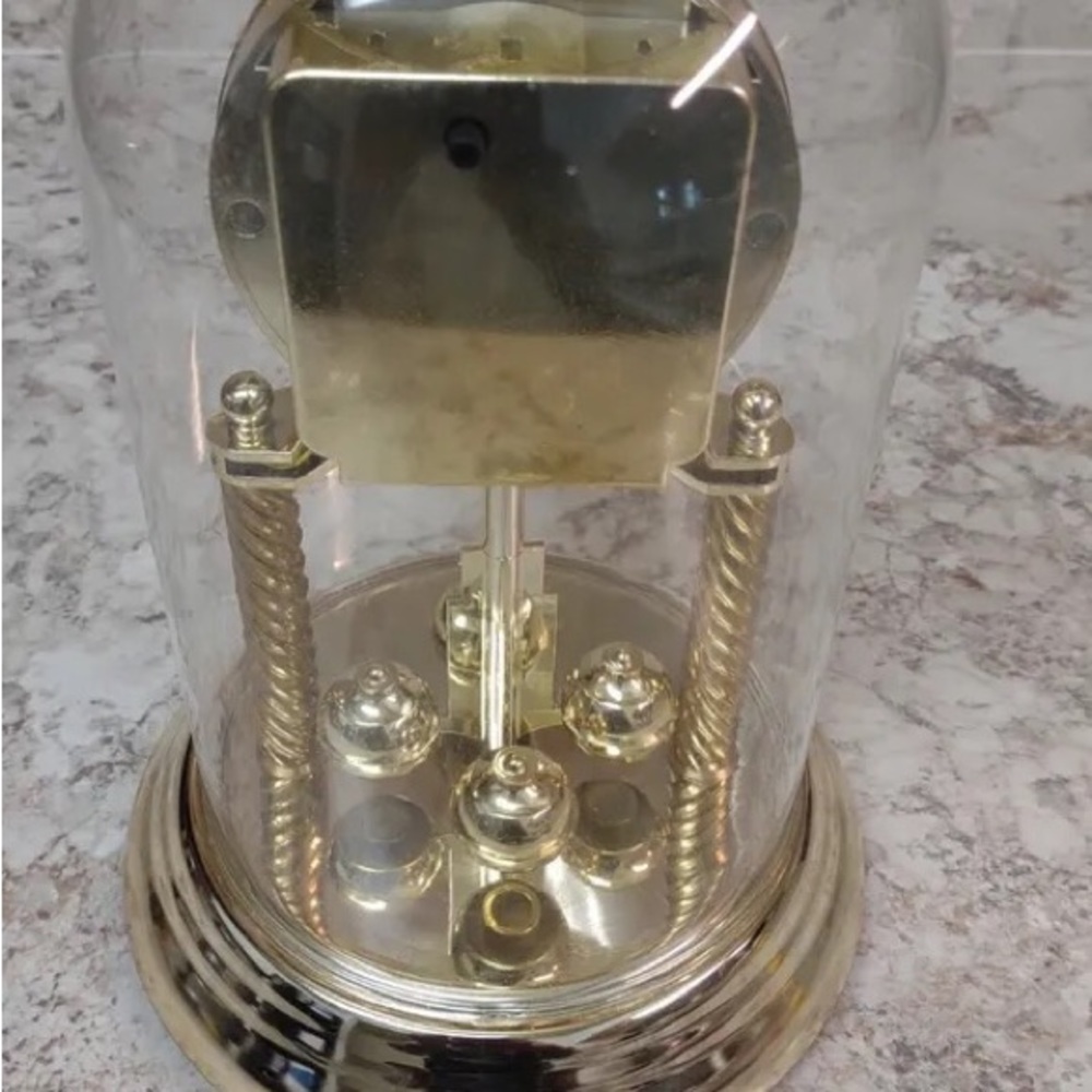 Clock - Picture 3 of 3